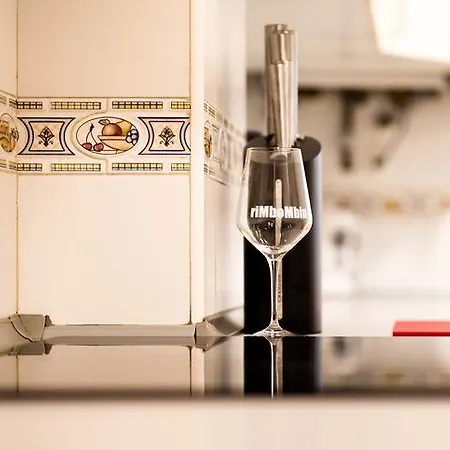 Sombrereria Rimbombin アパート *