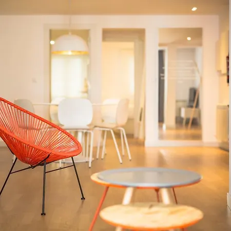 Sombrereria Rimbombin アパート Burgo